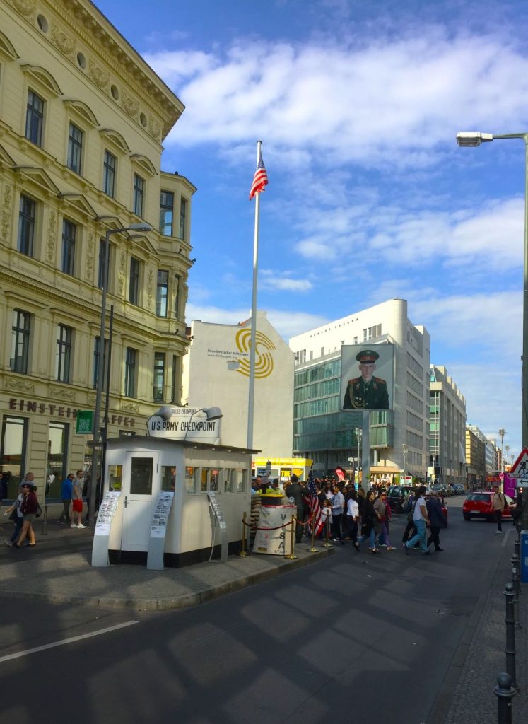 Чекпоінт Чарлі 