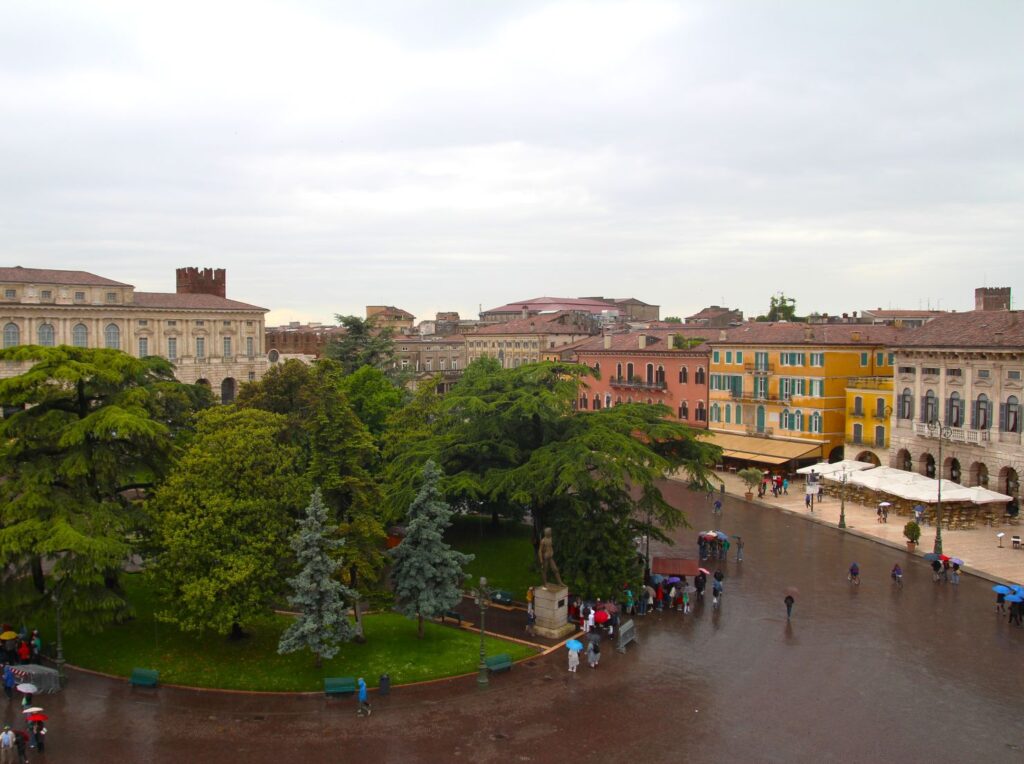 Piazza Brà