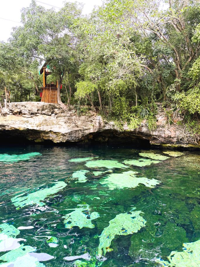 cenote azul